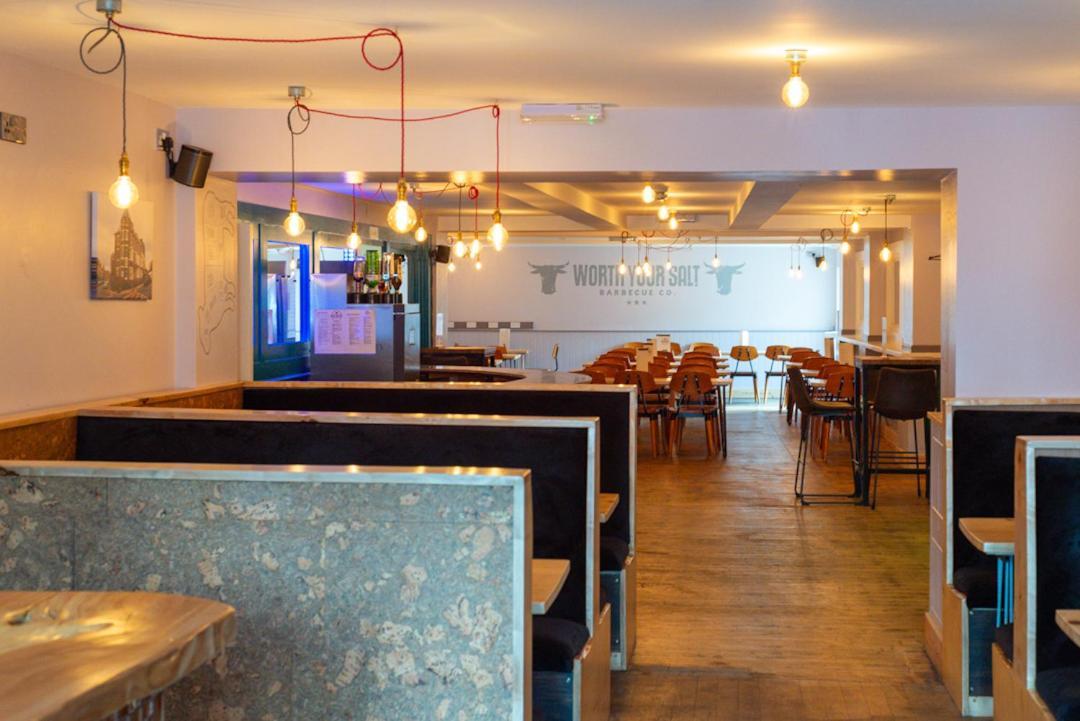 Hampton Hotel & Restaurant Llandrindod Wells Eksteriør bilde